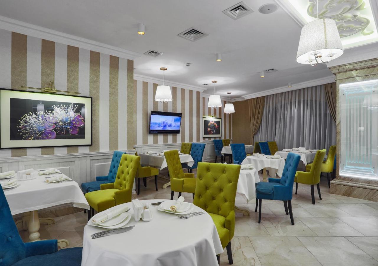 Fenix Town Hotel Виниця Екстериор снимка